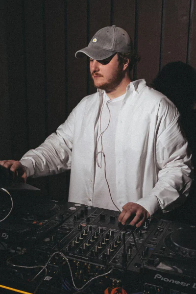 SHVNIA - преподаватель Pioneer DJ School